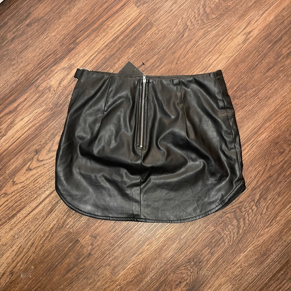 Black Cutout Faux Leather Mini Skirt with buckles - Picture 2 of 2